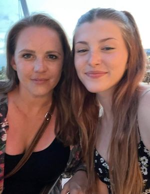 Grace & Jamey hot mother & daughter