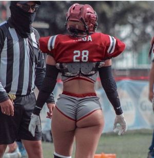 I would eat that ass for lunch