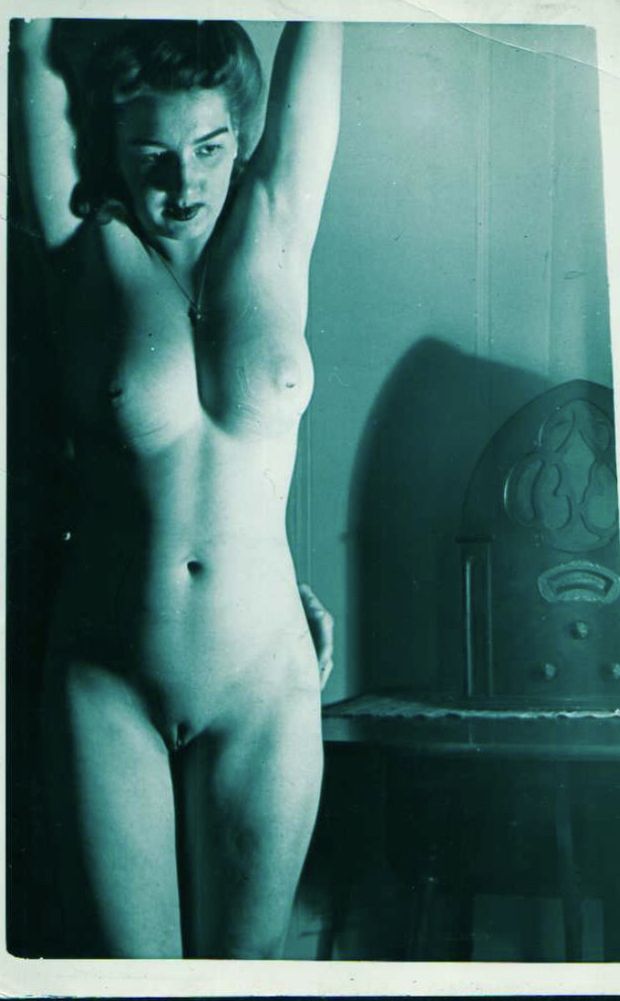 Naked in the teal