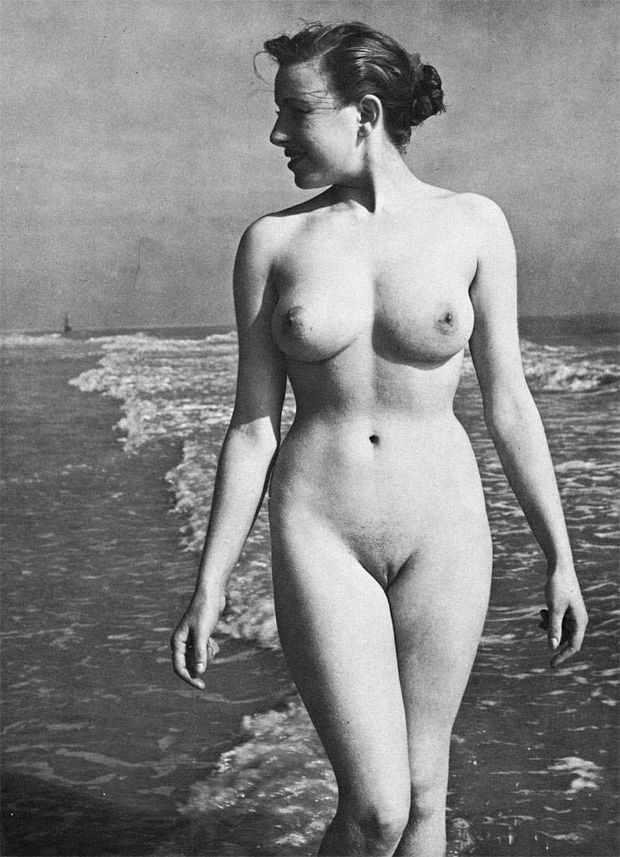 Nude at the sea