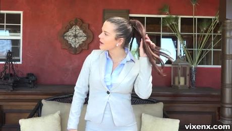 Keisha Grey - Home Insurance Agent
