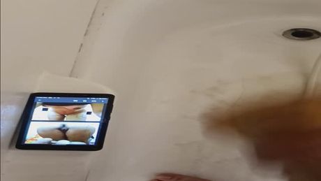 Something about a married woman makes me wanna creampie her...such as Plick3r69's beautiful wife here