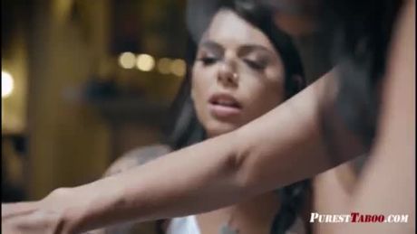 Lesbian Moms troubles Punished #689