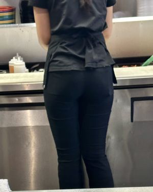 More fine asses out and about