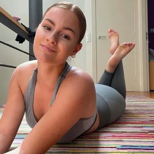 The pose