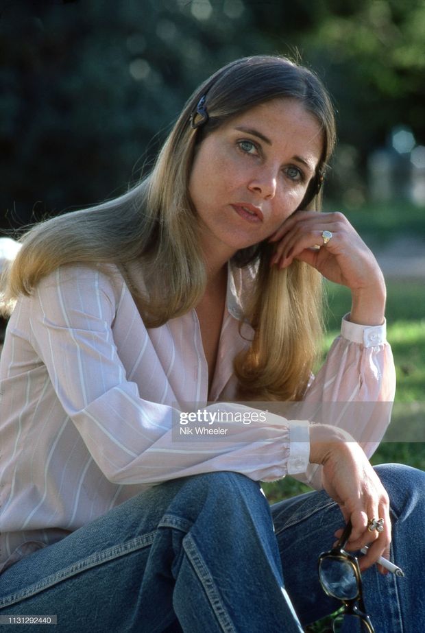 Sue Lyon 6th pic.
