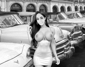 Showing off a classic look bw