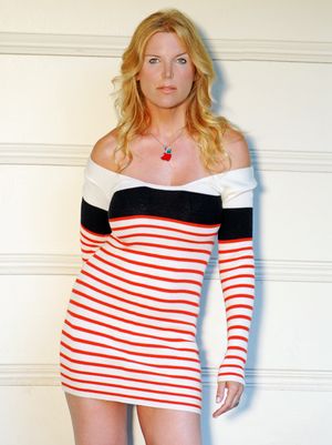 Louise Stratten 4th pic.