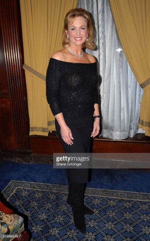 Phyllis George 59th pic.