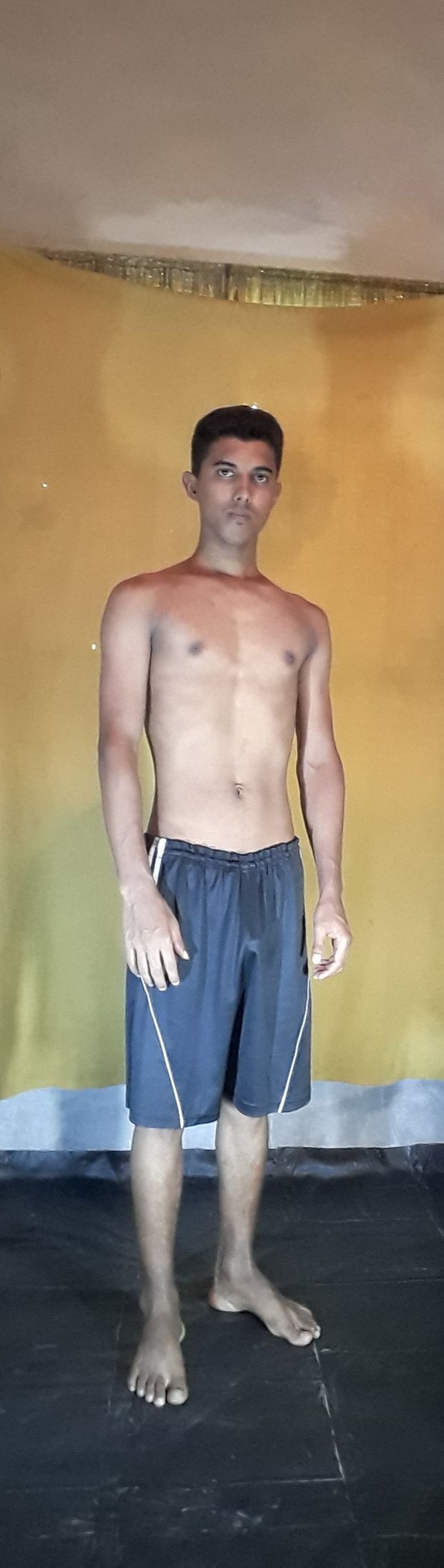 Emran nude Photos