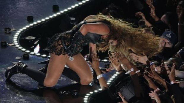 Beyonce Knowles..........in concert