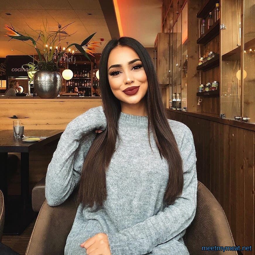 I would lick her so hard