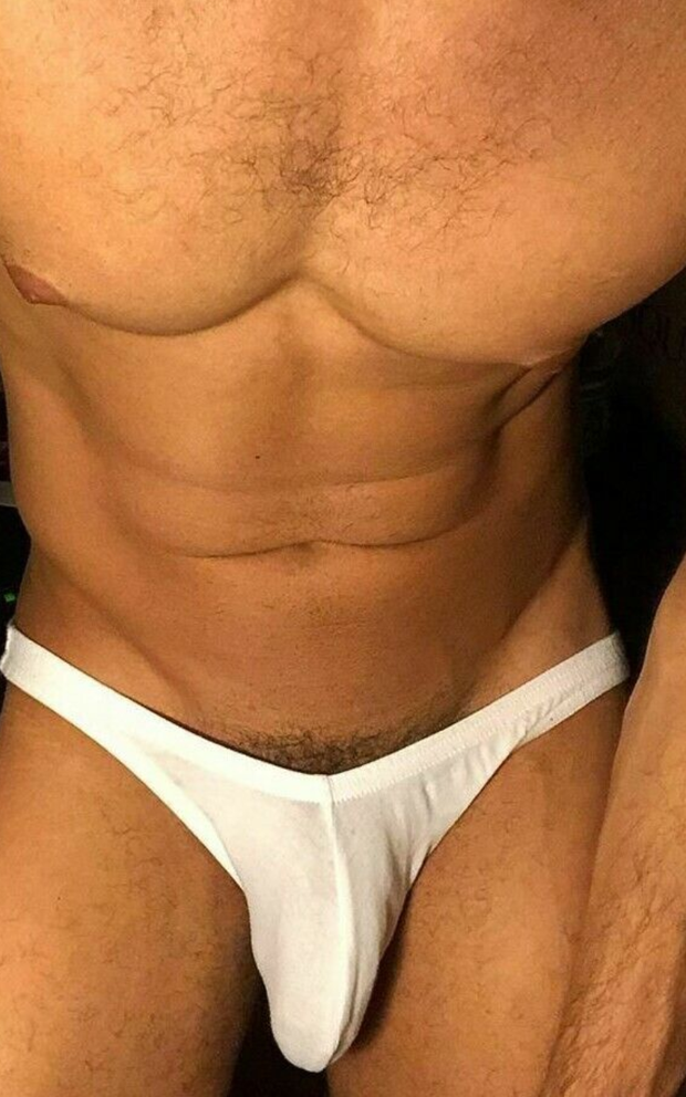 Bikini pubes