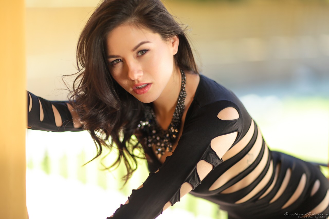 Shyla is stunning