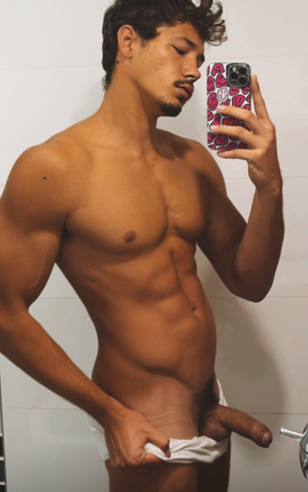 Men's Room Selfie