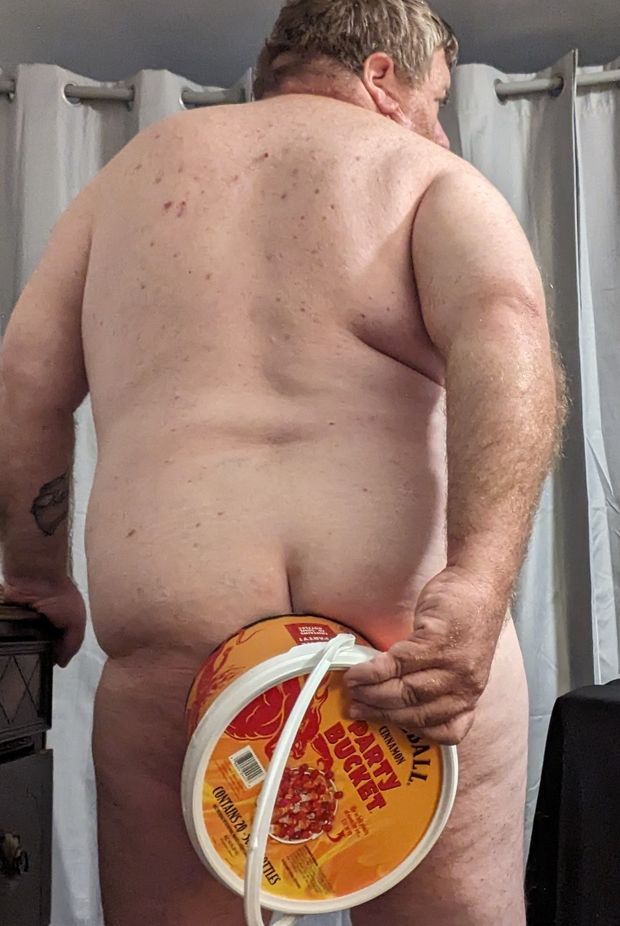 chubby guy