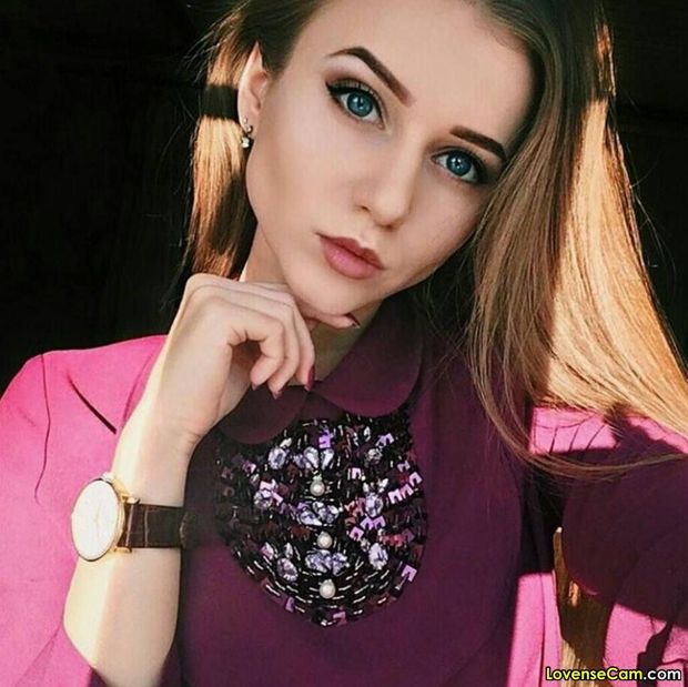 stunning cutie