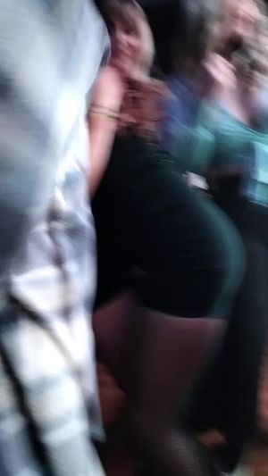 Teen Lesbians shake ass 2