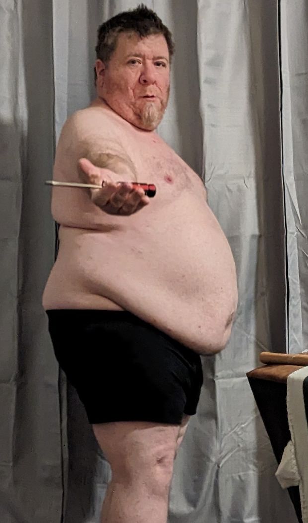 chubby guy