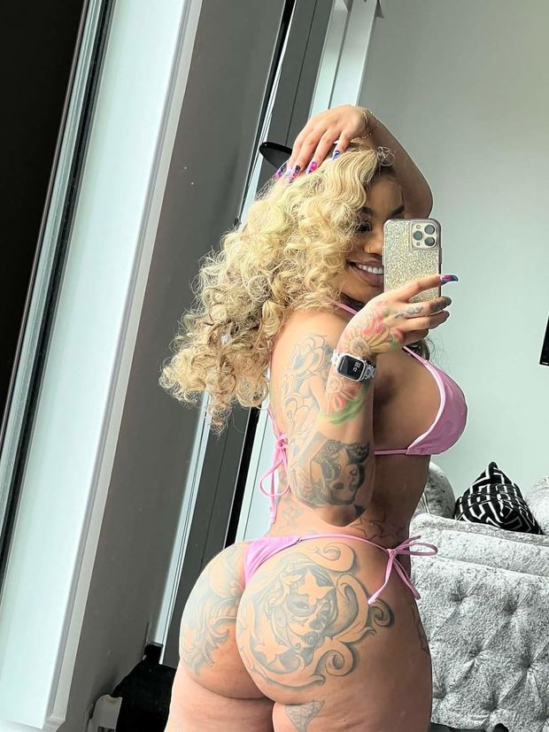 Bad light skin bitch