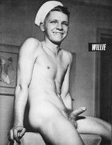 Pier queer with dinky-dick boner