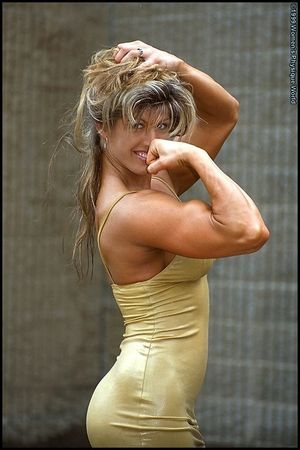 Marianna Komlos 33rd pic.