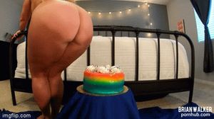 PAWG Cake Sit