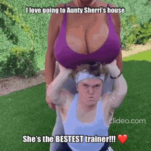 And he’s Aunt Sherri’s favorite Lil guest ????