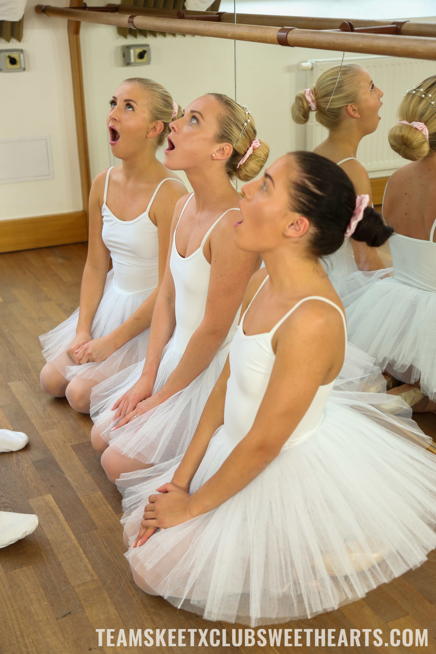 Ballerinas learning new techniques