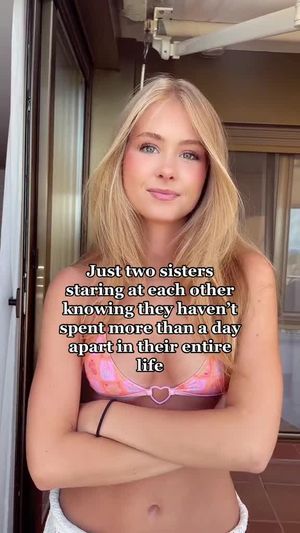 Iza and Elle, what a shame the text blocks the view of their tits