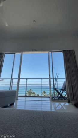 Big lips pussy jump challenge