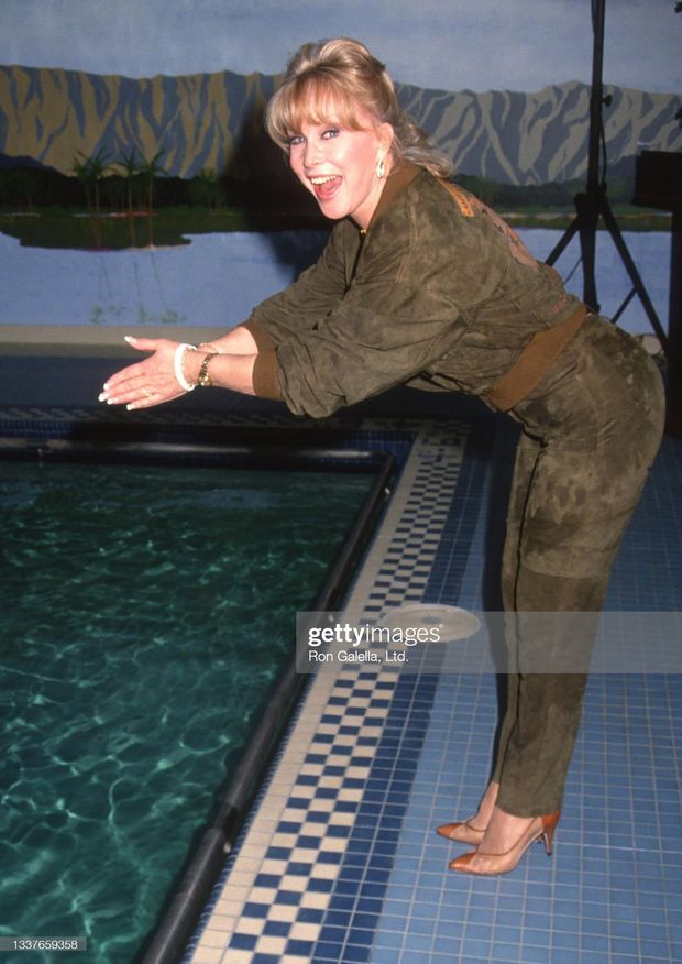 If only she had her swim gear on.