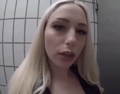 Sexy blonde babe Lucy Cat swallow full mouth cum