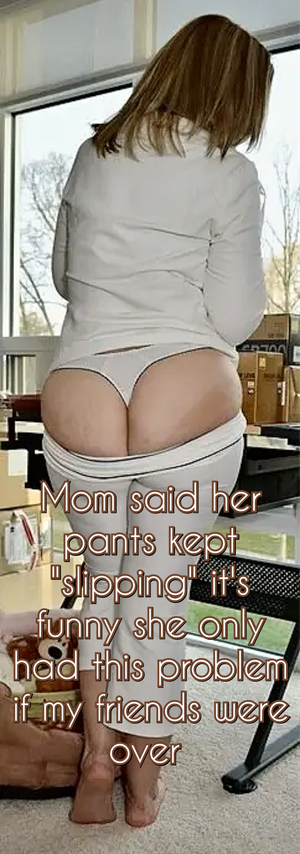Mom ass flash