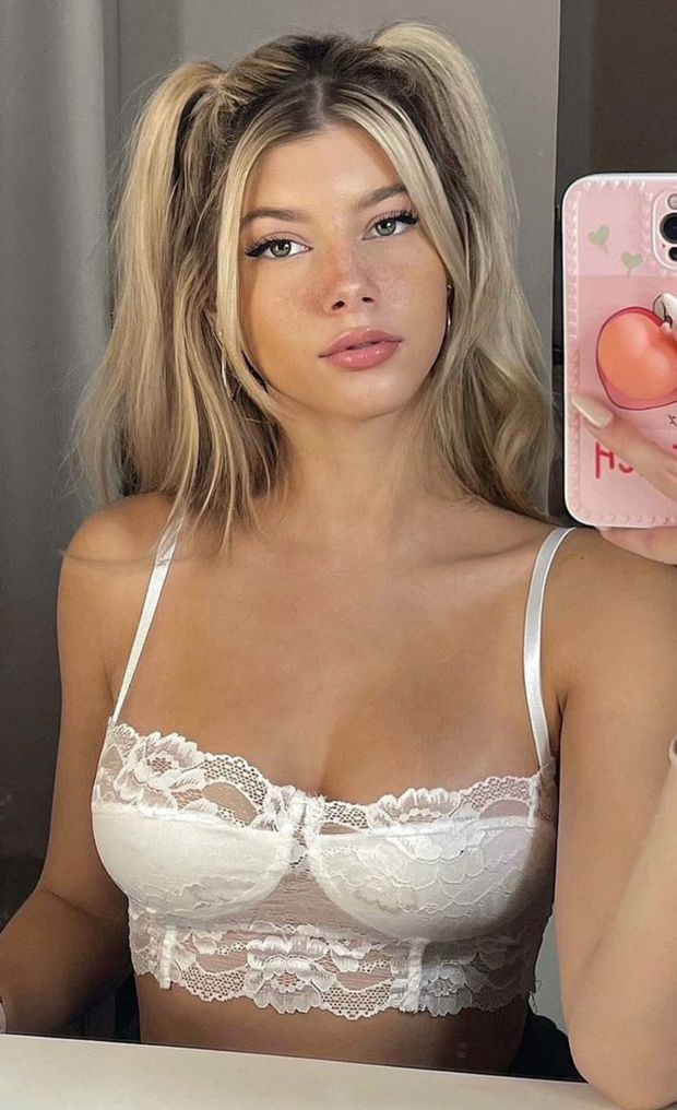 Hot boobs