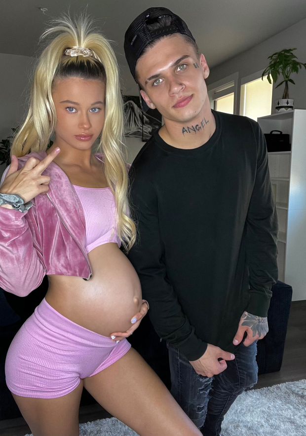 Taya the Goddess Cucked