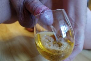 COCK with BIG HEAD PISSES into GLASS