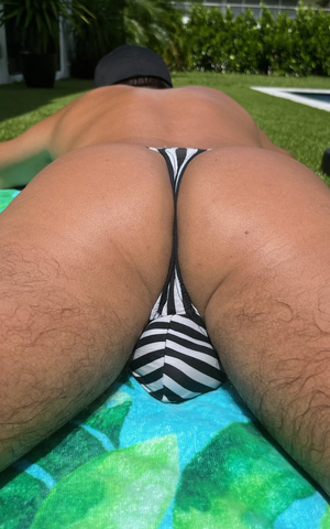 Big ass, big ballsack