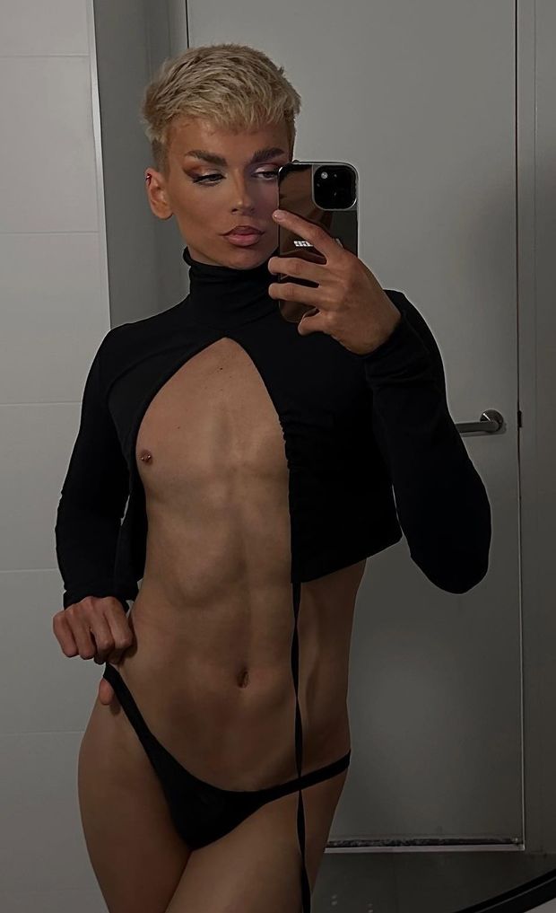 Femboy Jakeytho