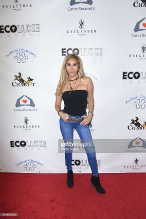 Tess Broussard 43rd pic.