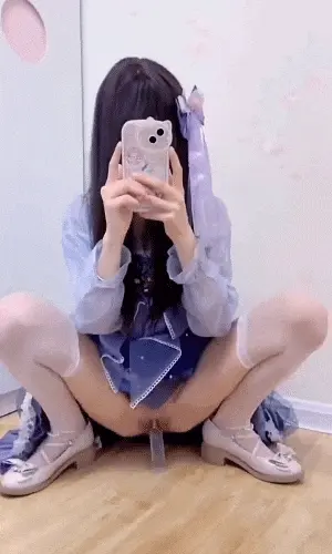 Idol Squatting