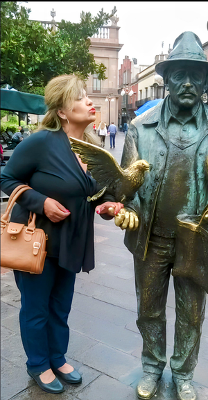 Mexican whore walked with her pimp: Even at the street you can tell she is a good old sex slave