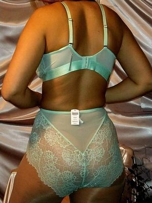 Nice Lace, Nicer Ass!