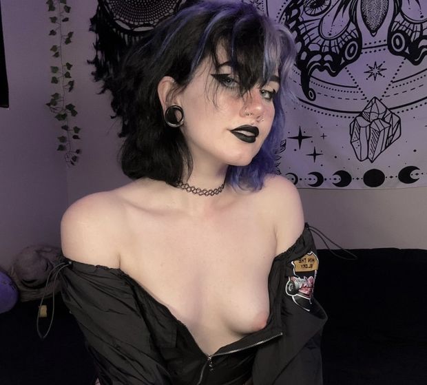 Alt cutie