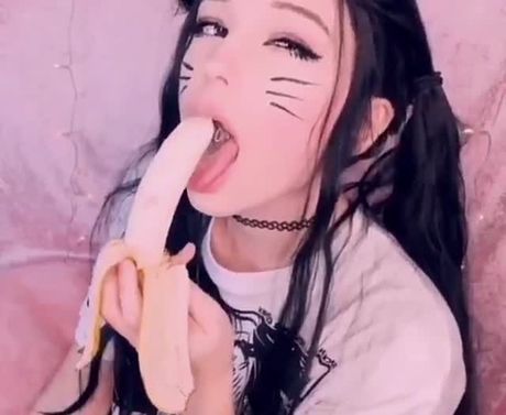 My babygirl has started eating her bananas like this when her mother isn't around. Should I be concerned?