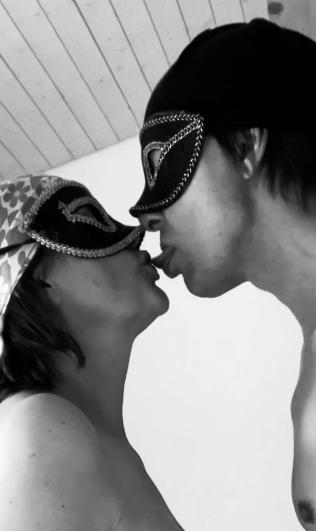 Kiss