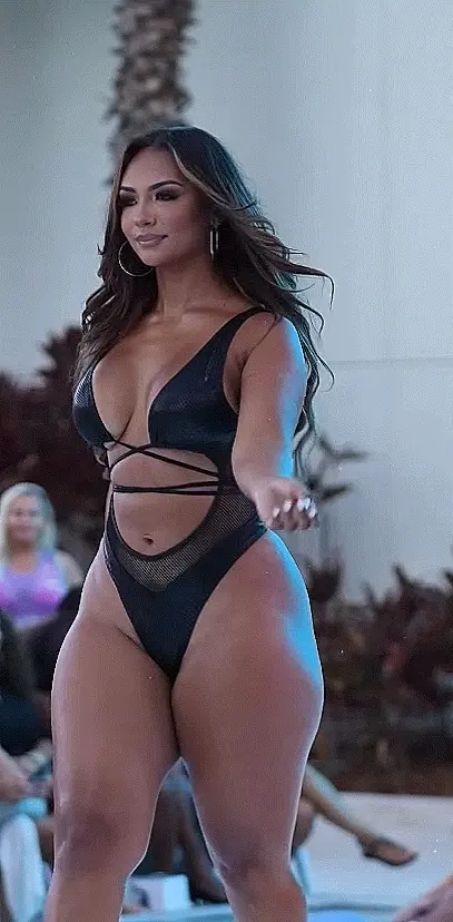 Camila1