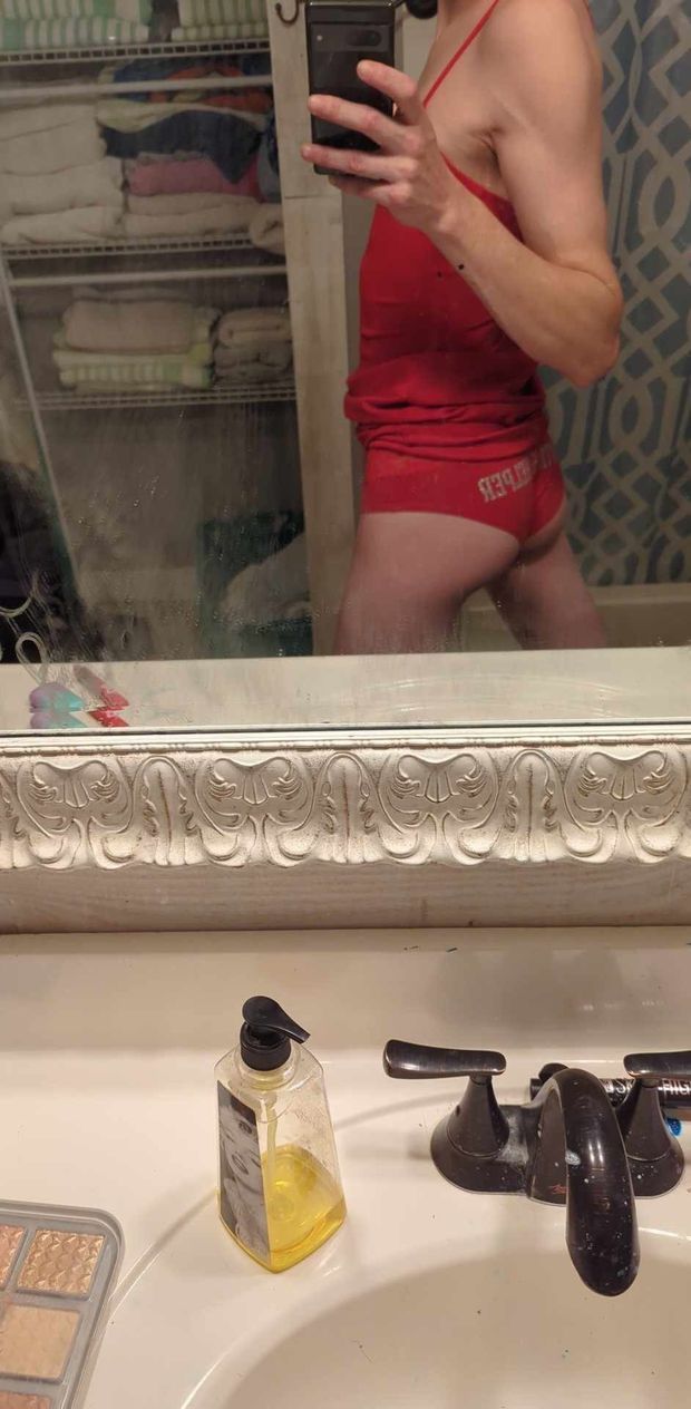 Love my plum ass