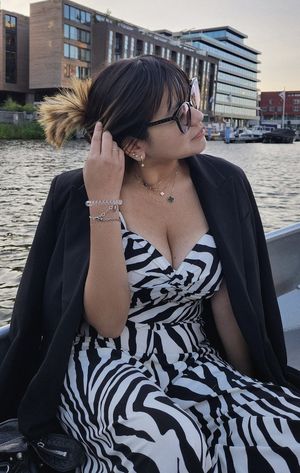 Rian Gonzales Sexy Filipina 9