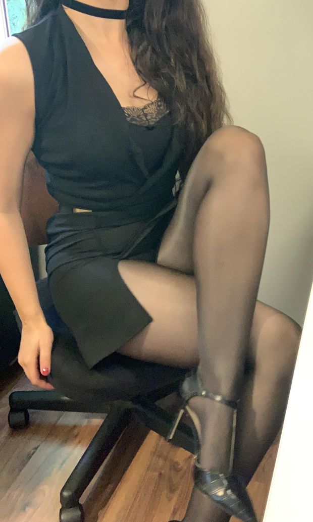 sexy office babe
